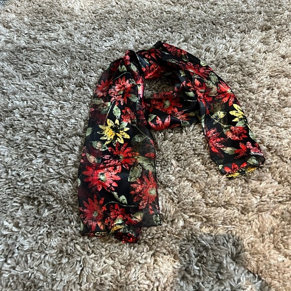 Red and yellow floral scarf - Picture 1 of 2